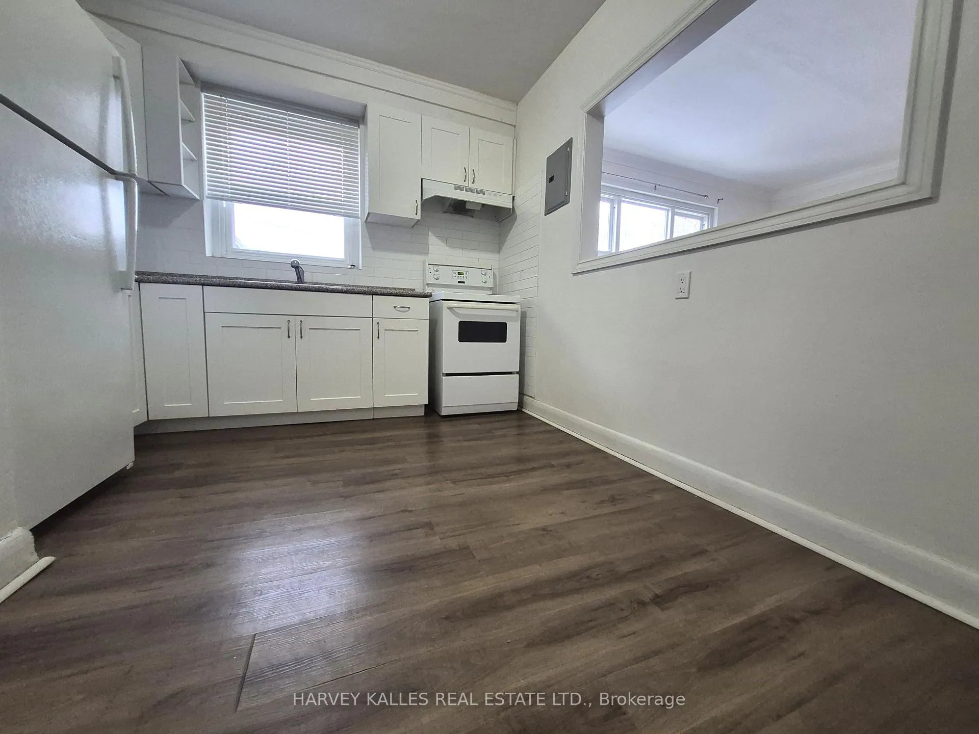 Photo 9 of Unit 12, 2905 St Clair Avenue E, Toronto, O'Connor-Parkview — HOMEH