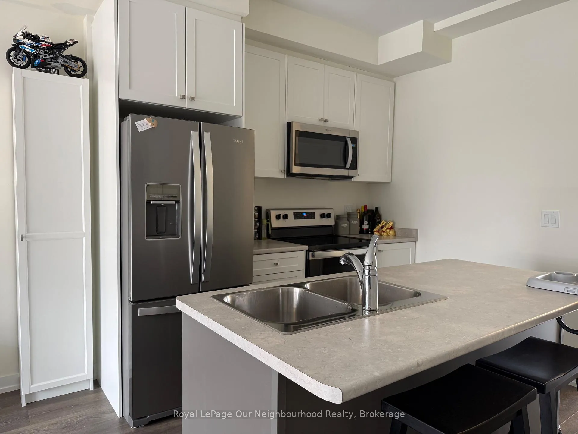 Photo 6 of Unit 202, 160 Densmore Road, Cobourg — HOMEH