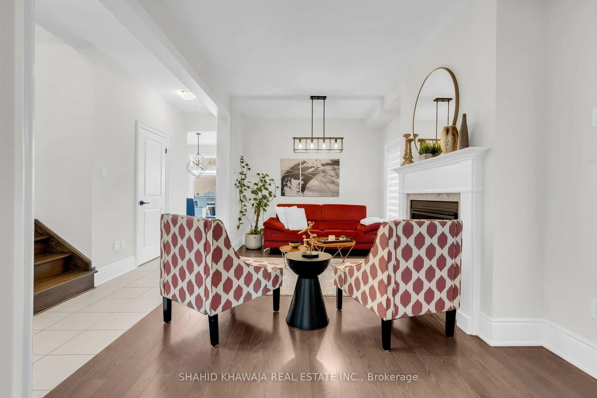 Photo 9 of 48 Branigan Crescent, Halton Hills, Georgetown — HOMEH