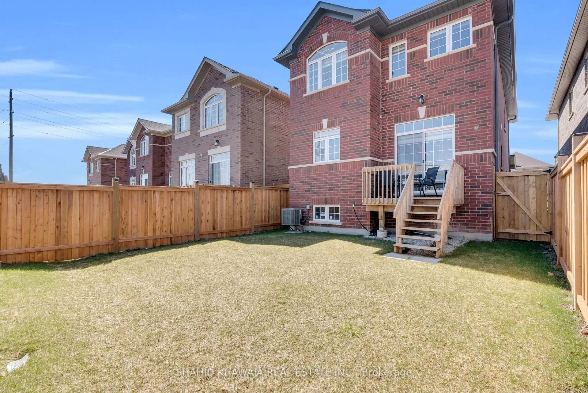 Photo 31 of 48 Branigan Crescent, Halton Hills, Georgetown — HOMEH
