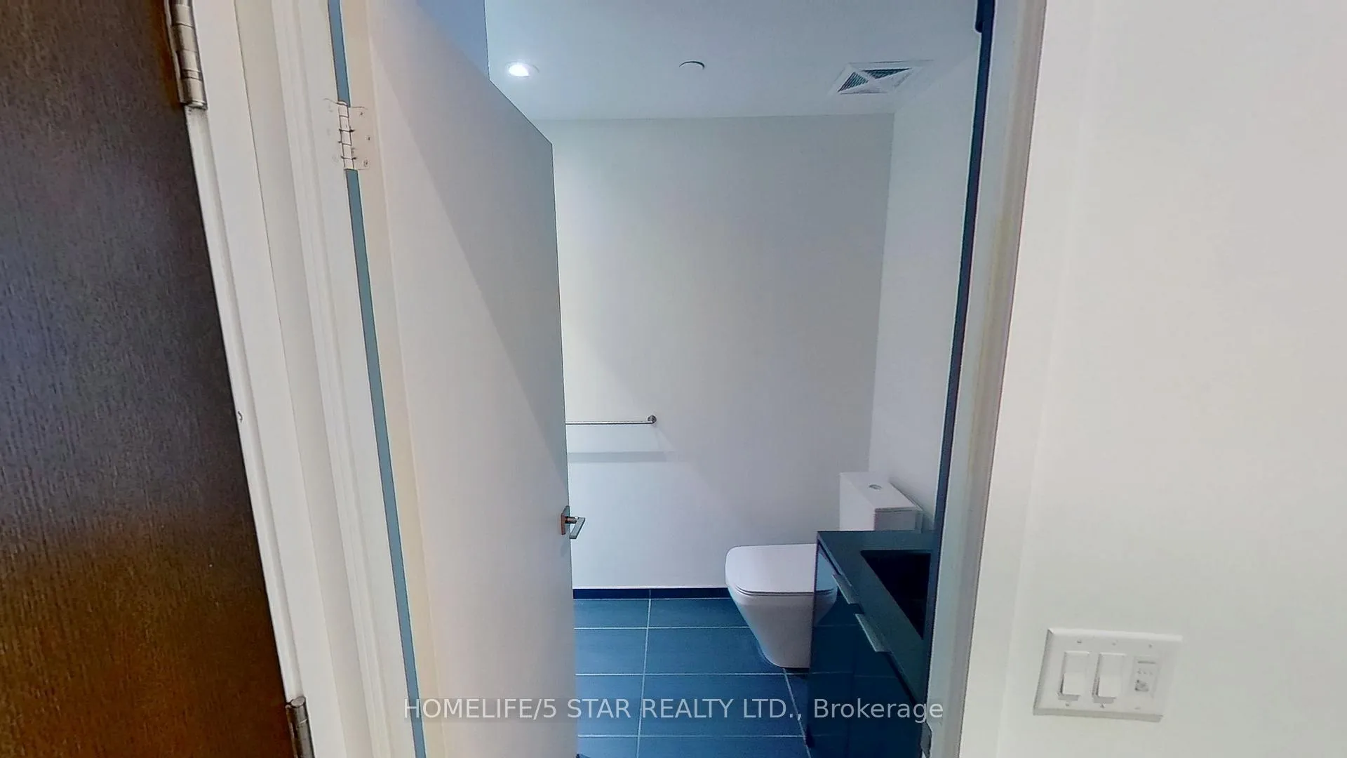 Photo 15 of Unit 314, 70 Temperance Street, Toronto, Bay Street Corridor — HOMEH