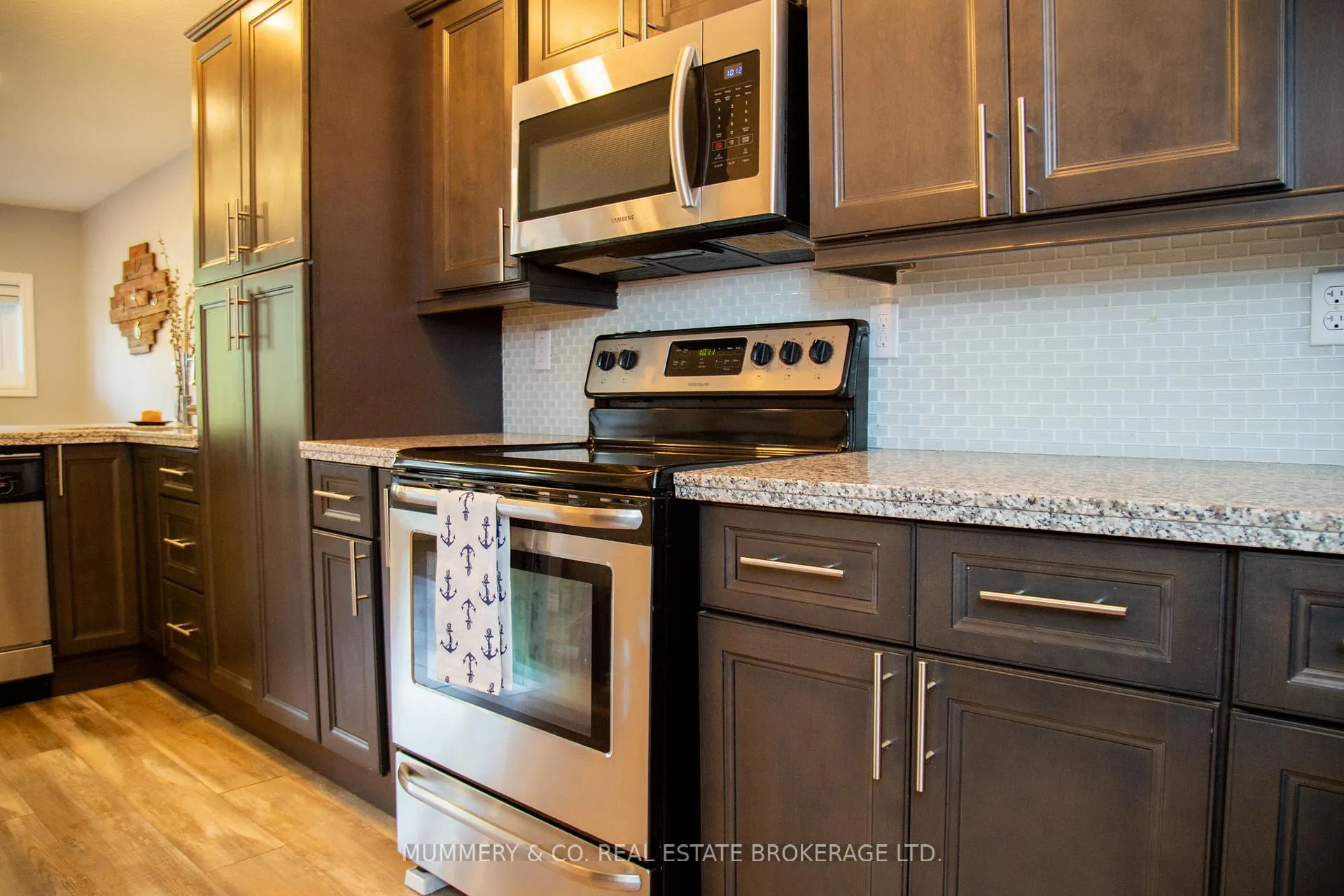 Photo 30 of 52 Grand Street, Norfolk, Port Dover — HOMEH