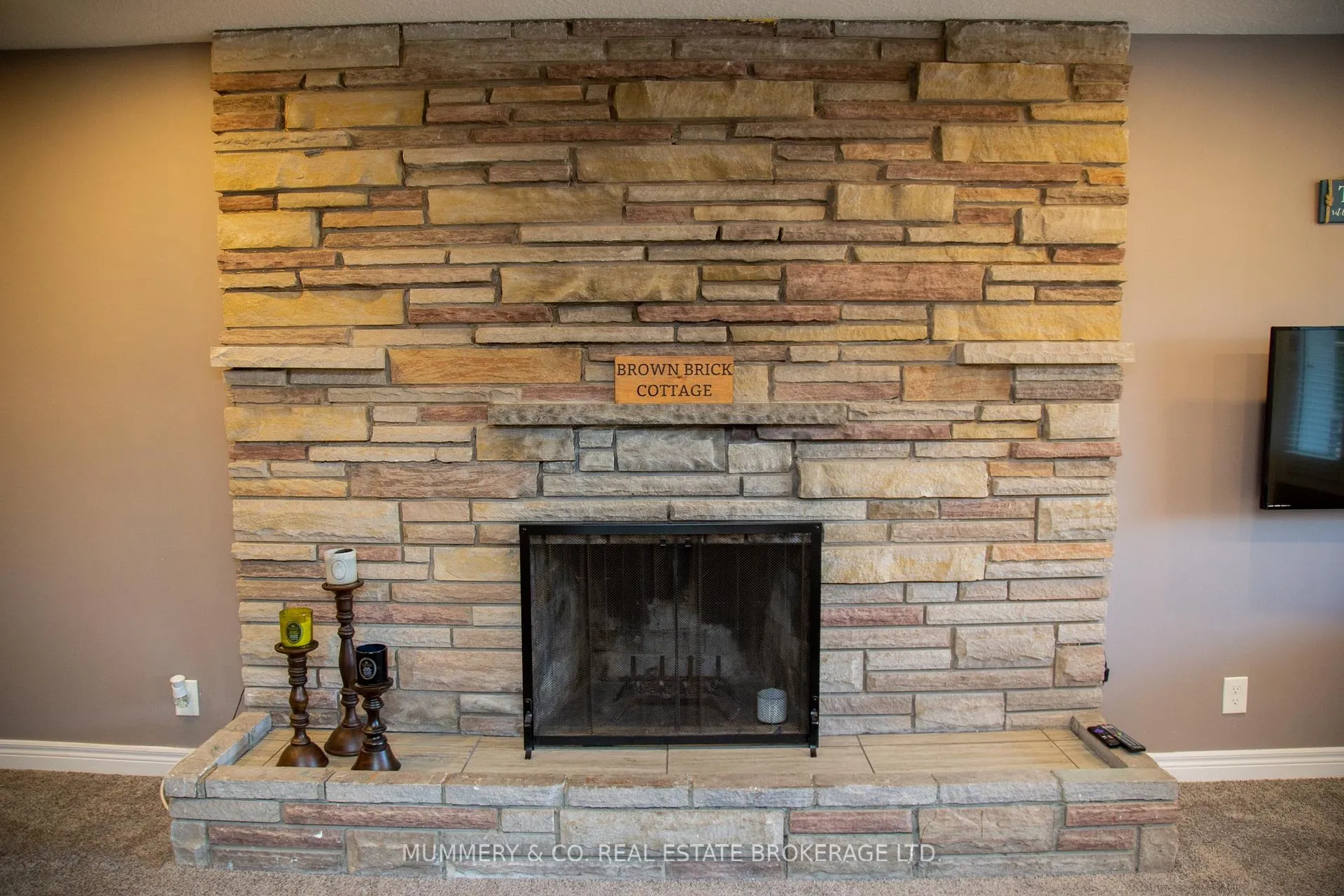 Photo 41 of 52 Grand Street, Norfolk, Port Dover — HOMEH