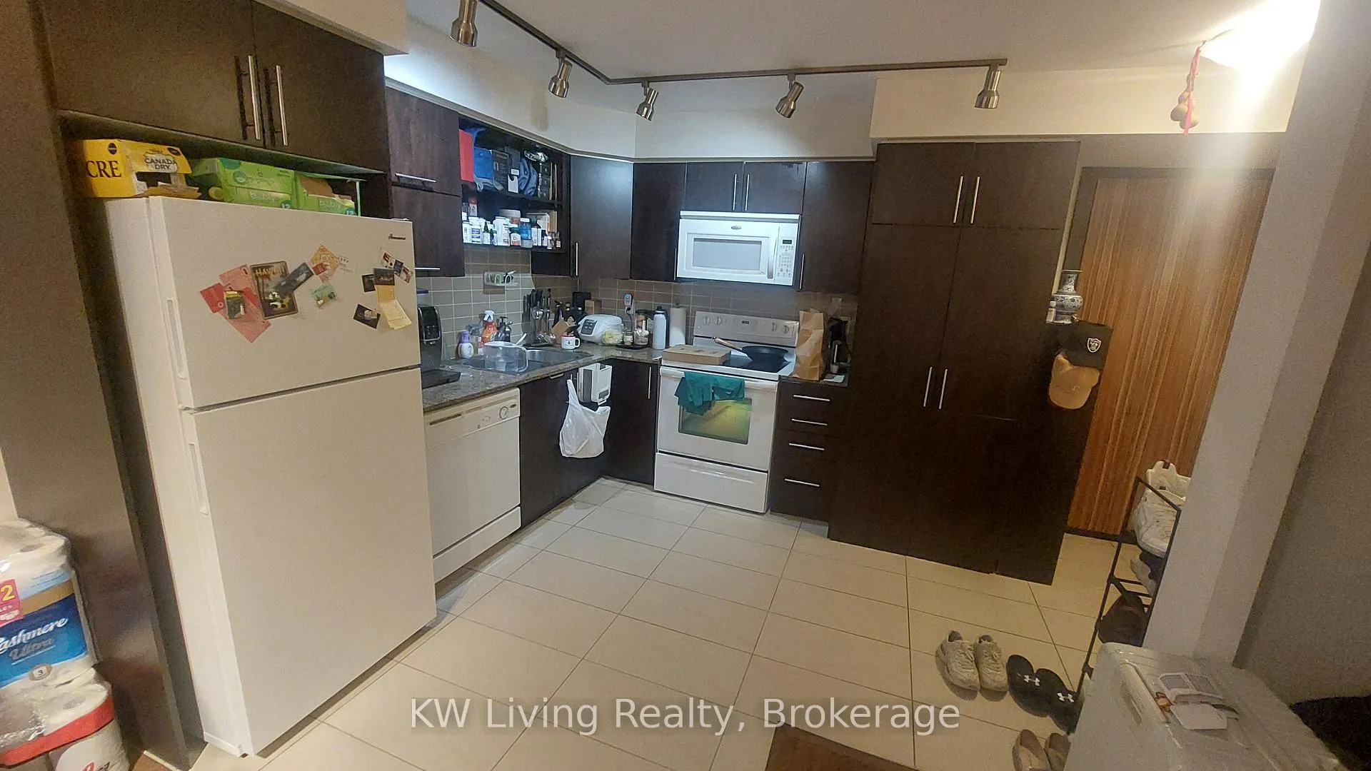 Photo 8 of Unit 309, 60 South Town Centre Boulevard, Markham, Unionville — HOMEH