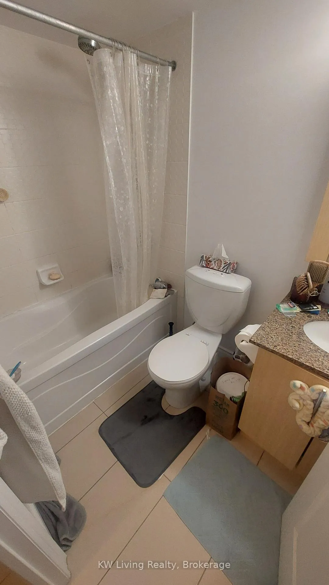 Photo 9 of Unit 309, 60 South Town Centre Boulevard, Markham, Unionville — HOMEH
