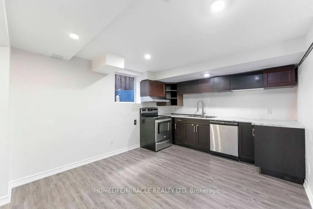 Photo 5 of Unit Basement, 1330 Aldergrove Drive, Oshawa, Taunton — HOMEH
