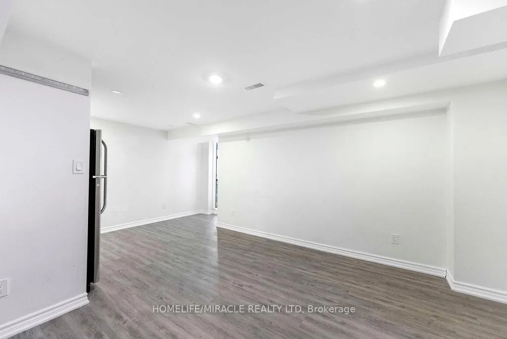 Photo 8 of Unit Basement, 1330 Aldergrove Drive, Oshawa, Taunton — HOMEH