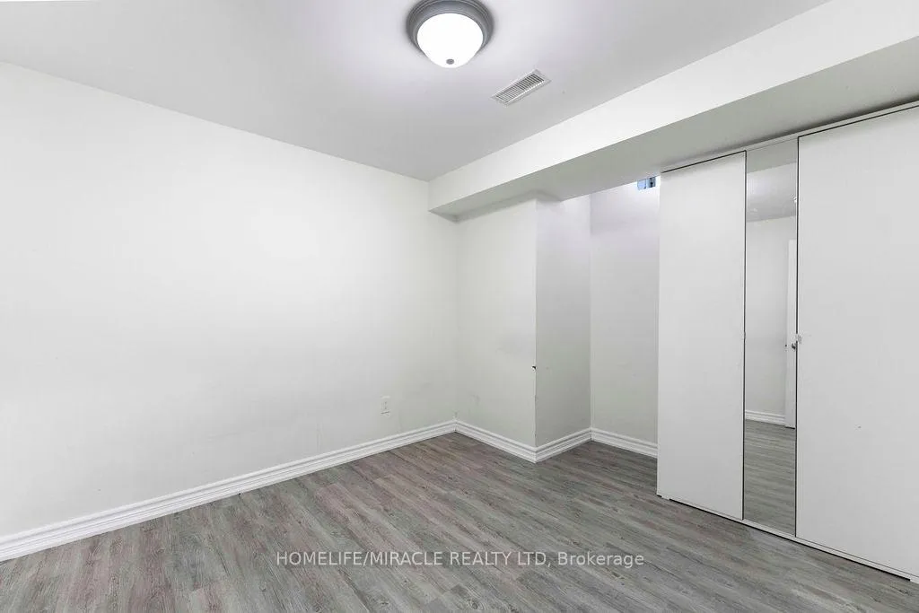 Photo 9 of Unit Basement, 1330 Aldergrove Drive, Oshawa, Taunton — HOMEH