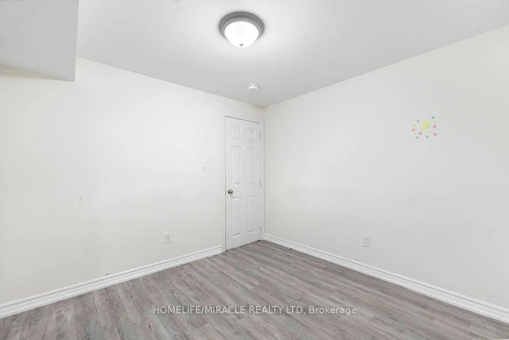 Photo 11 of Unit Basement, 1330 Aldergrove Drive, Oshawa, Taunton — HOMEH