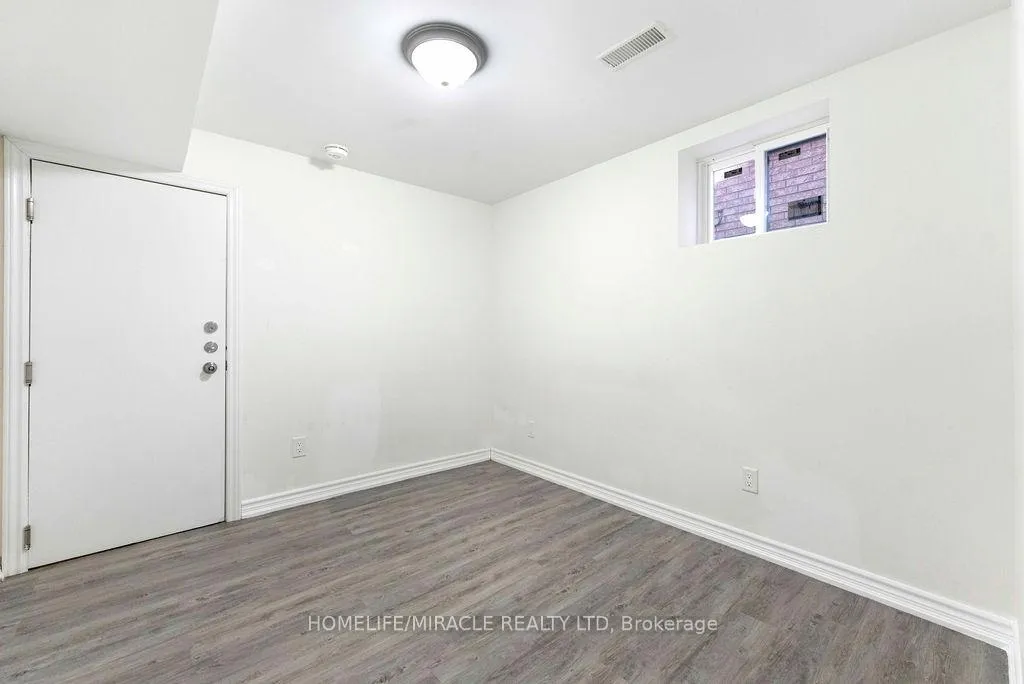 Photo 15 of Unit Basement, 1330 Aldergrove Drive, Oshawa, Taunton — HOMEH