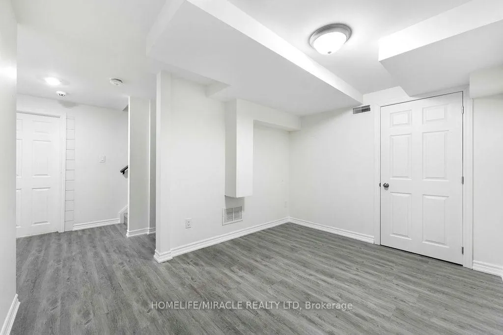 Photo 21 of Unit Basement, 1330 Aldergrove Drive, Oshawa, Taunton — HOMEH