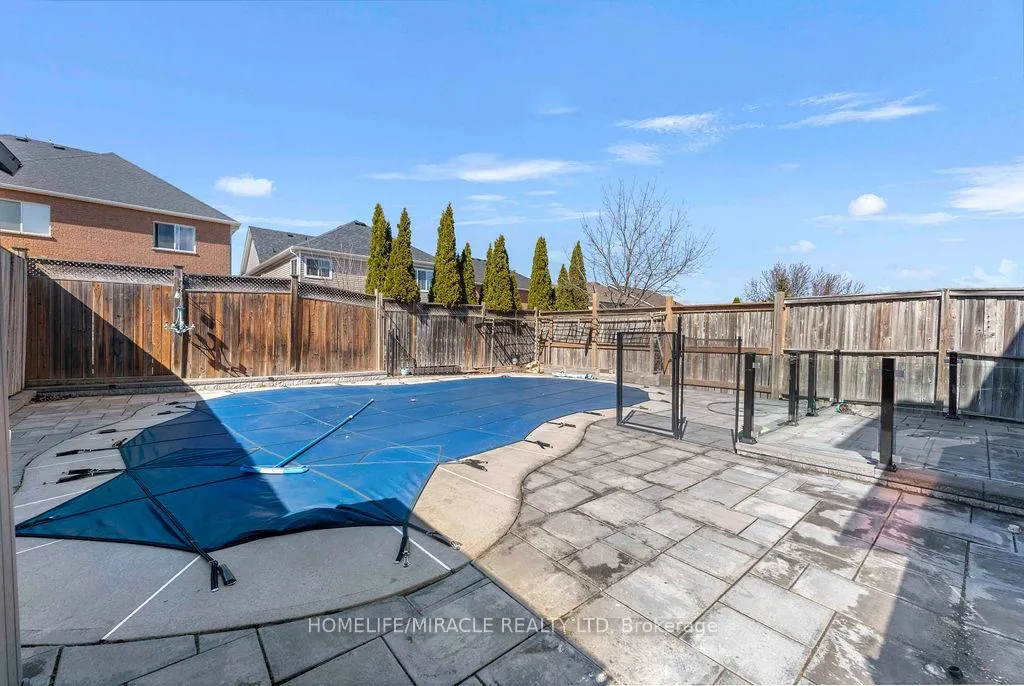 Photo 26 of Unit Basement, 1330 Aldergrove Drive, Oshawa, Taunton — HOMEH