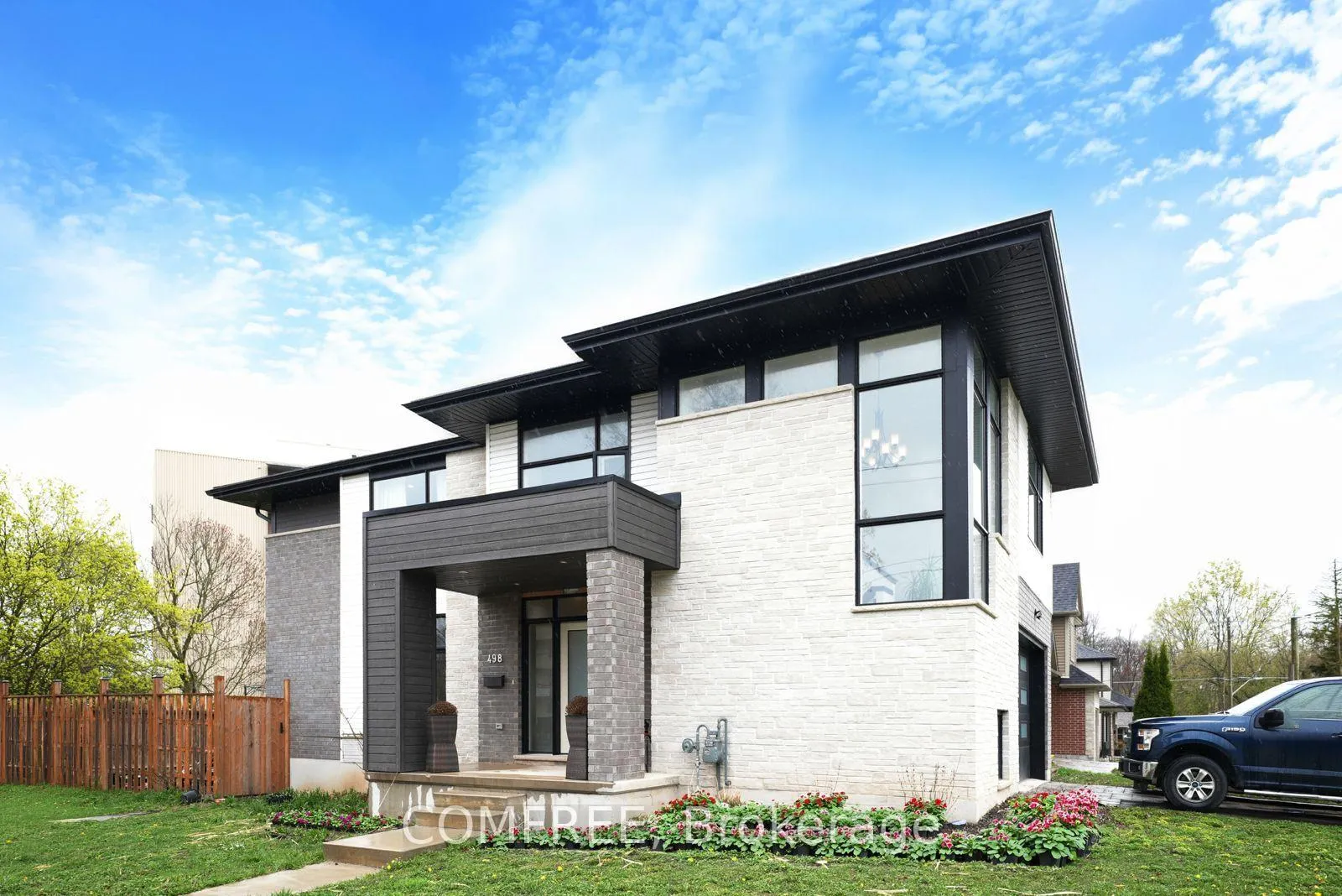 Photo 1 of 498 Phyllis Street, London, South E — HOMEH