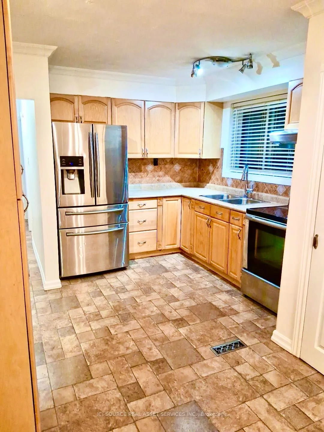 Photo 1 of Unit Upper Unit, 146 Langarth Street W, London, South E — HOMEH