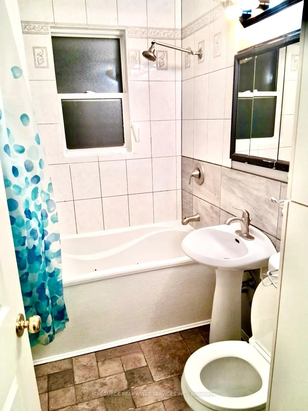 Photo 7 of Unit Upper Unit, 146 Langarth Street W, London, South E — HOMEH