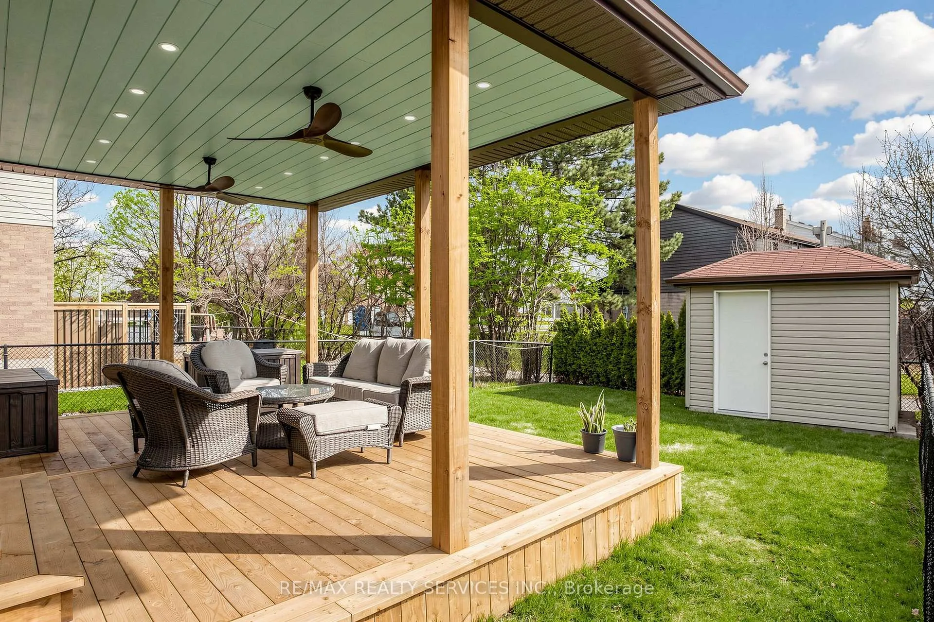 Photo 30 of 160 Newbridge Crescent, Brampton, Westgate — HOMEH