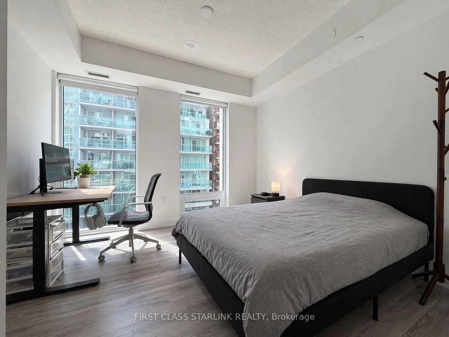 Photo 5 of Unit 822, 121 St Patrick Street, Toronto, Kensington-Chinatown — HOMEH