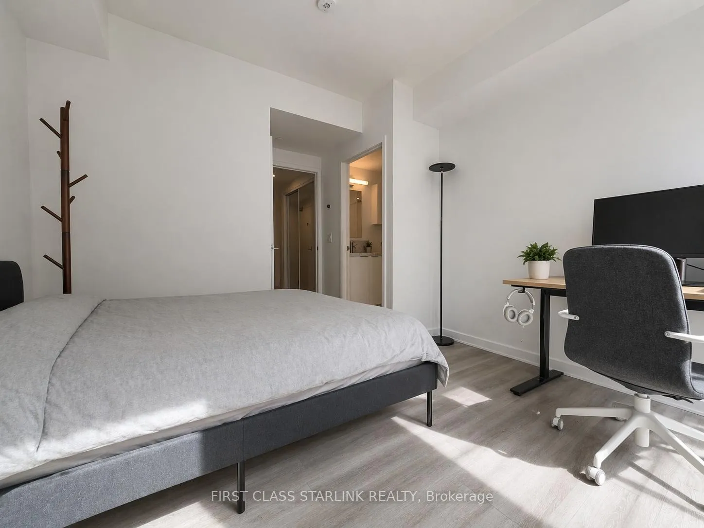 Photo 6 of Unit 822, 121 St Patrick Street, Toronto, Kensington-Chinatown — HOMEH