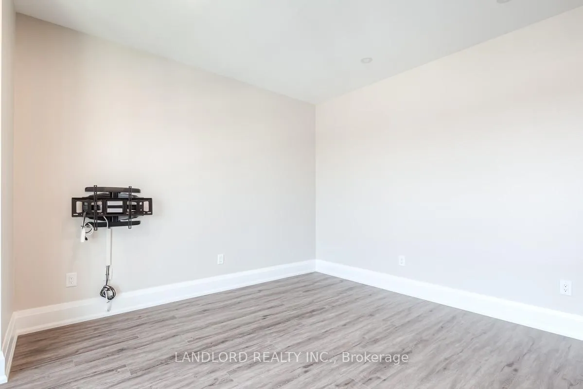 Photo 9 of Unit 2201, 360 Square One Drive, Mississauga, City Centre — HOMEH