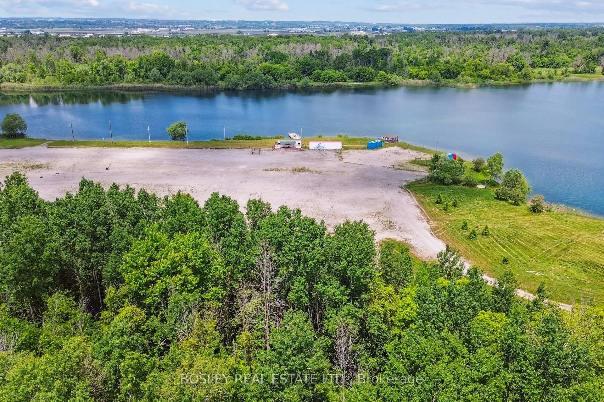 Photo 21 of 18156 Dufferin Street, King, Rural King — HOMEH