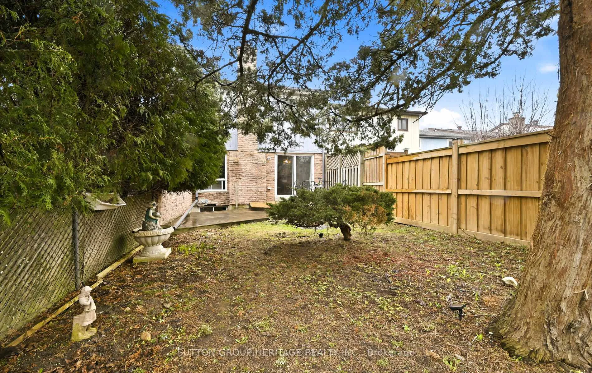 Photo 28 of 1778 Bronte Square, Pickering, Liverpool — HOMEH