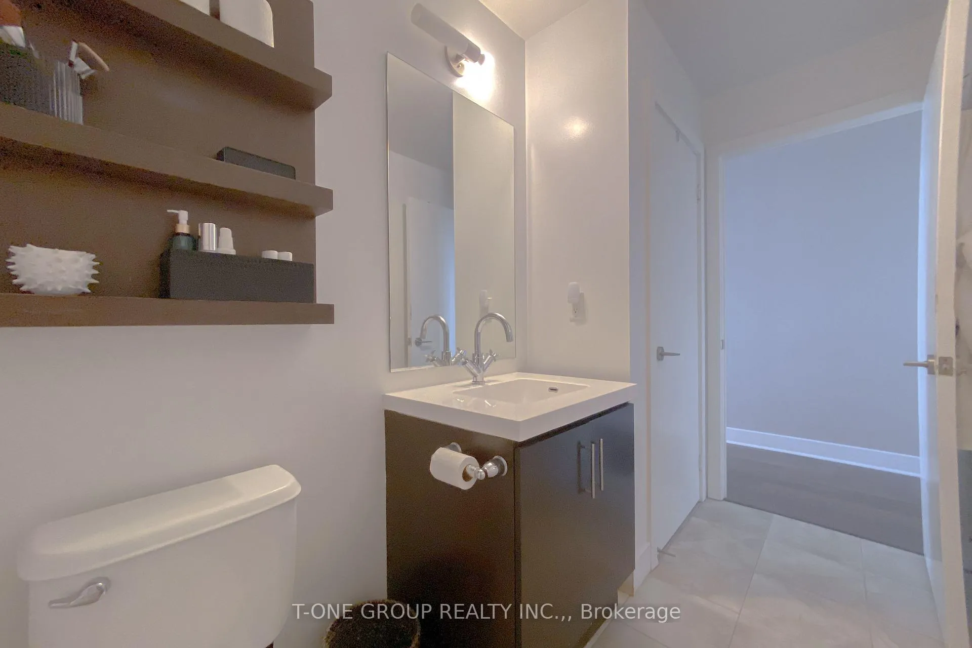 Photo 16 of Unit 825, 90 Stadium Road, Toronto, Niagara — HOMEH