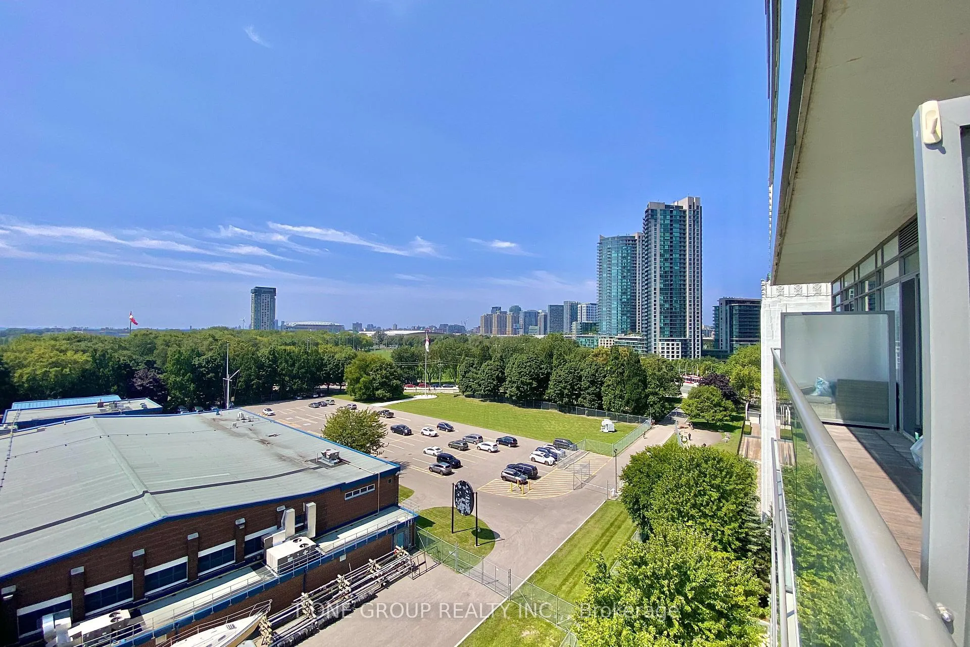 Photo 22 of Unit 825, 90 Stadium Road, Toronto, Niagara — HOMEH