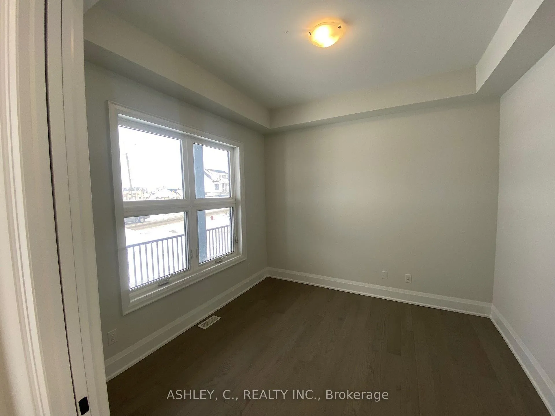 Photo 7 of 98 William Crisp Drive, Caledon, Alton — HOMEH