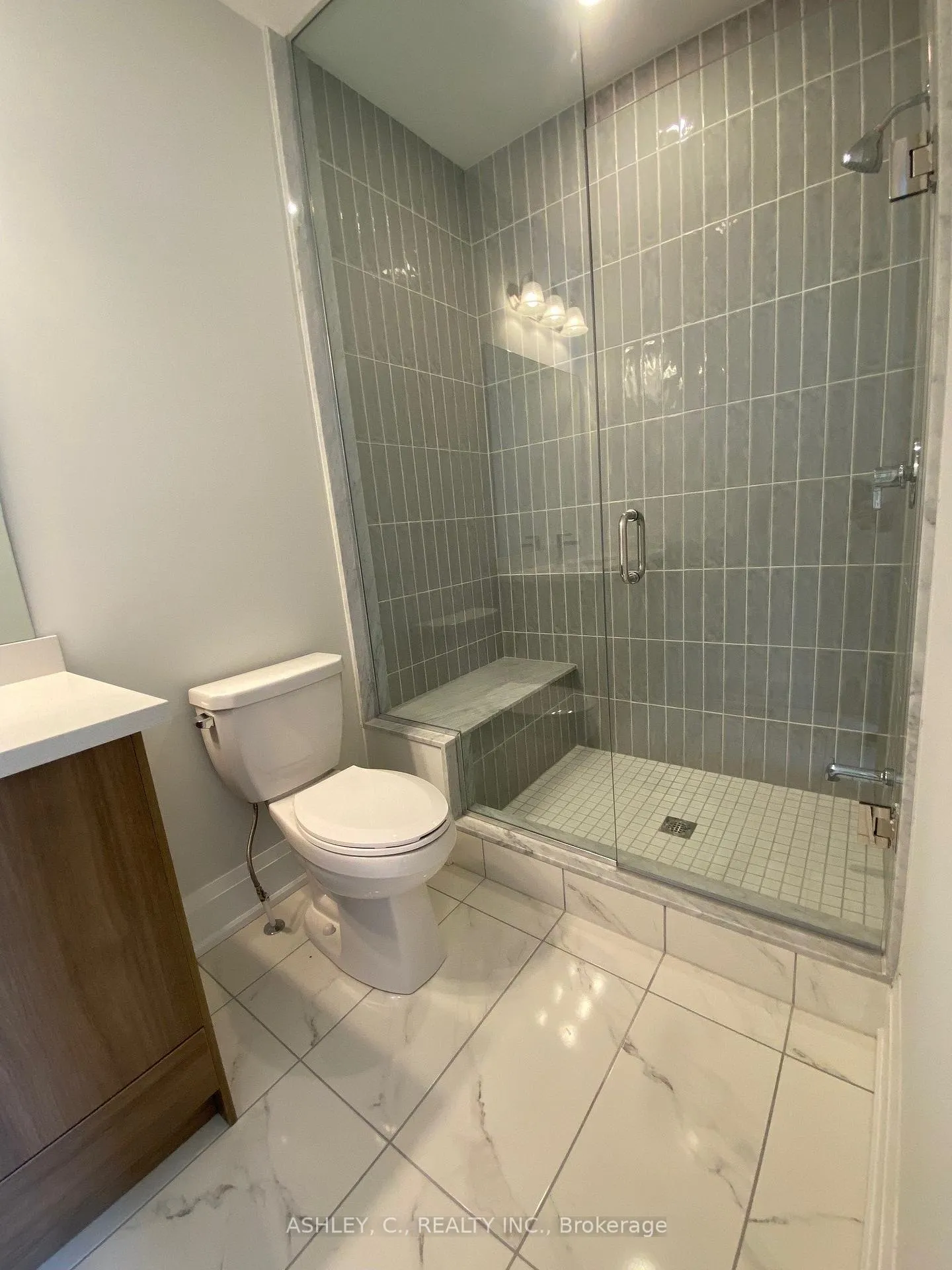 Photo 20 of 98 William Crisp Drive, Caledon, Alton — HOMEH