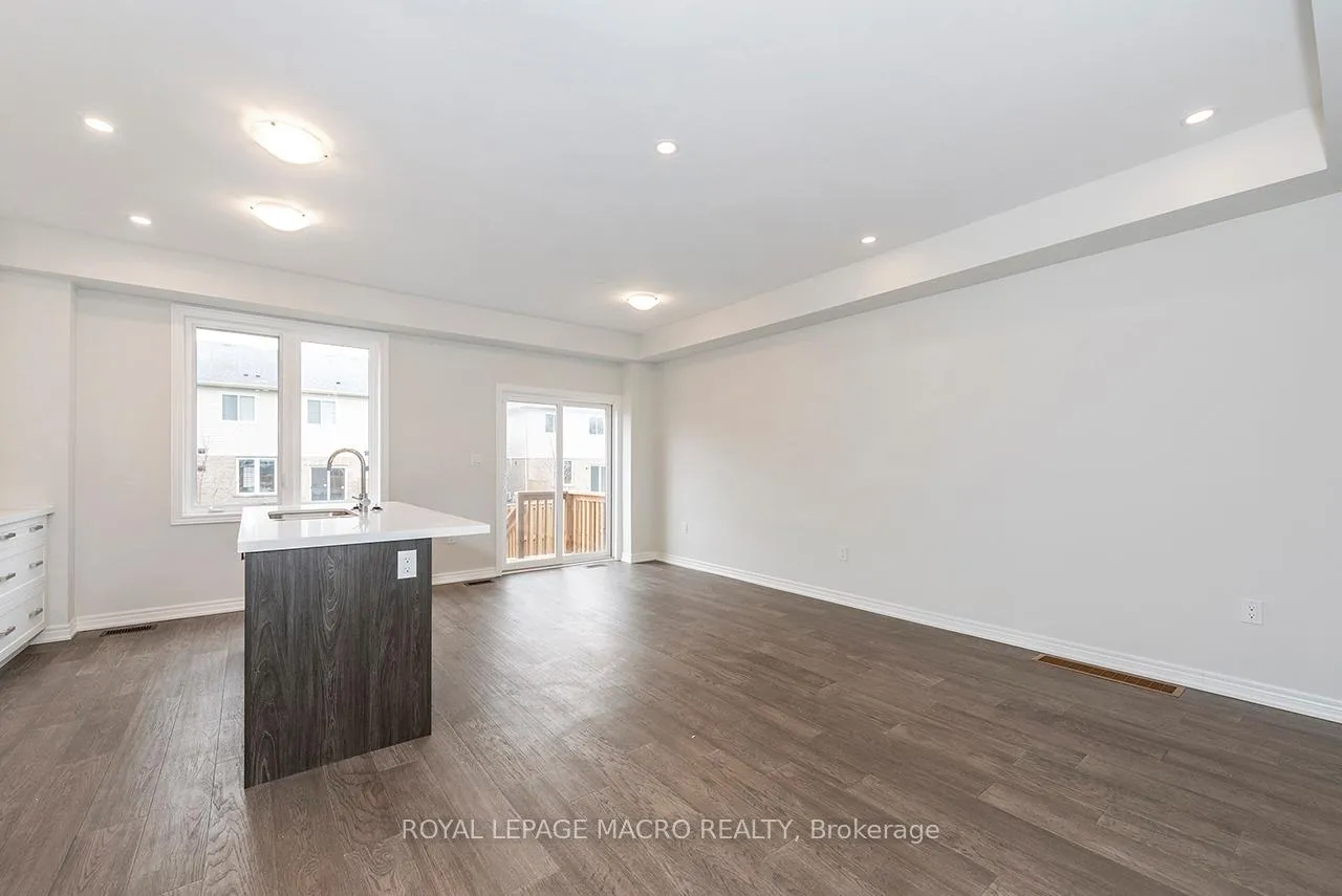 Photo 8 of 24 Linden Park Lane, Hamilton, Hill Park — HOMEH