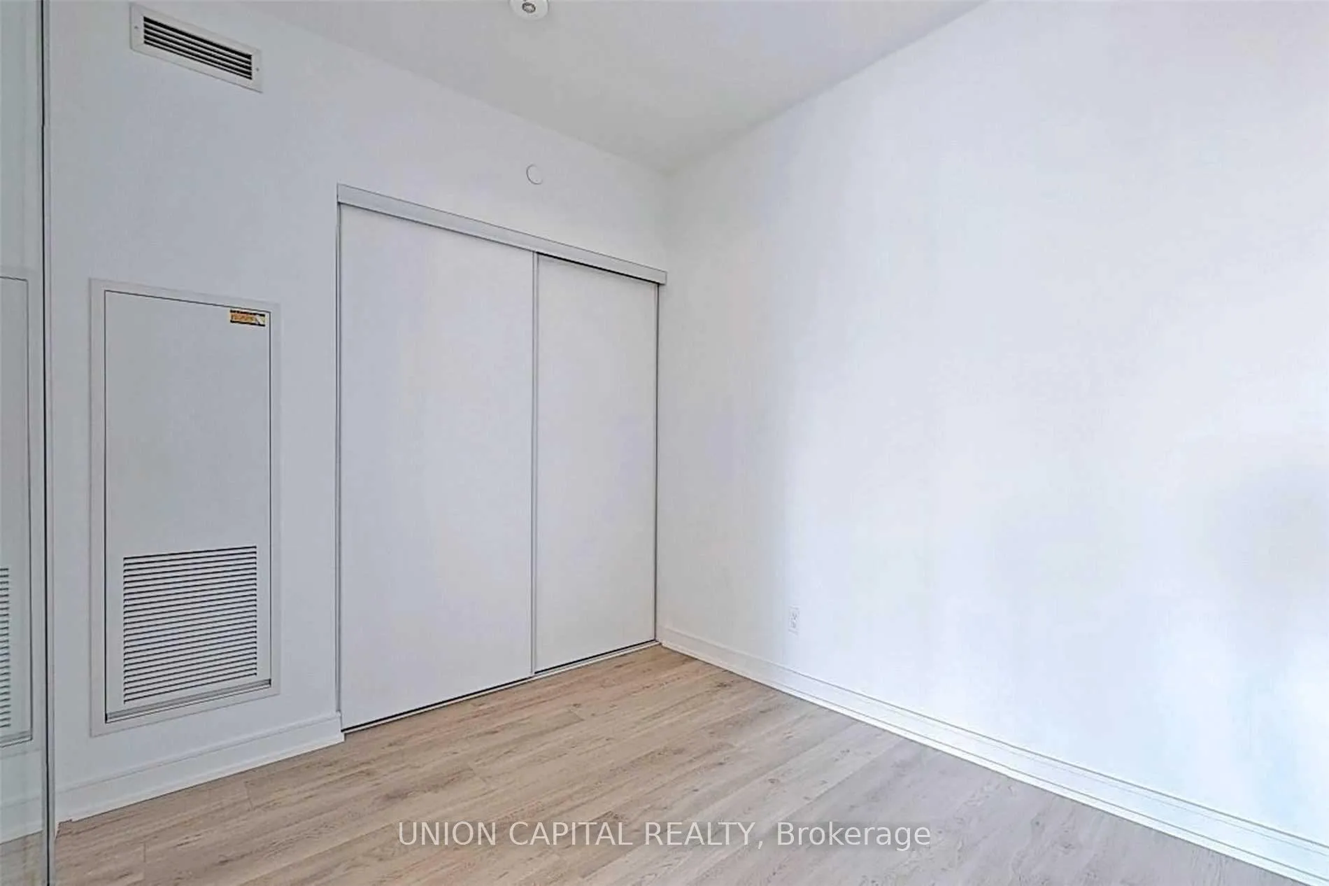 Photo 10 of Unit 2013, 3 Gloucester Street, Toronto, Church-Yonge Corridor — HOMEH