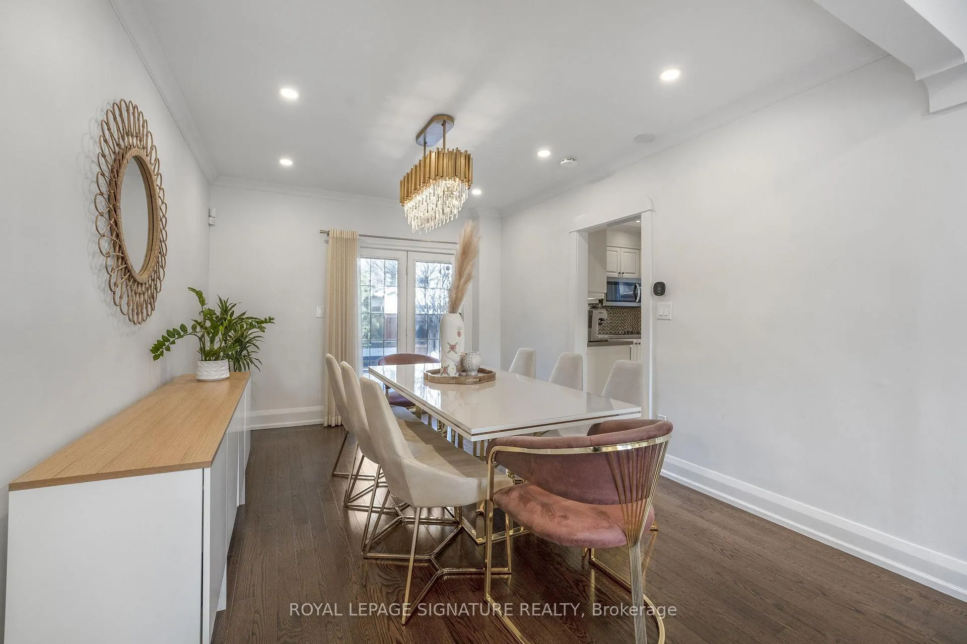 Photo 6 of 534 Millwood Road, Toronto, Mount Pleasant East — HOMEH