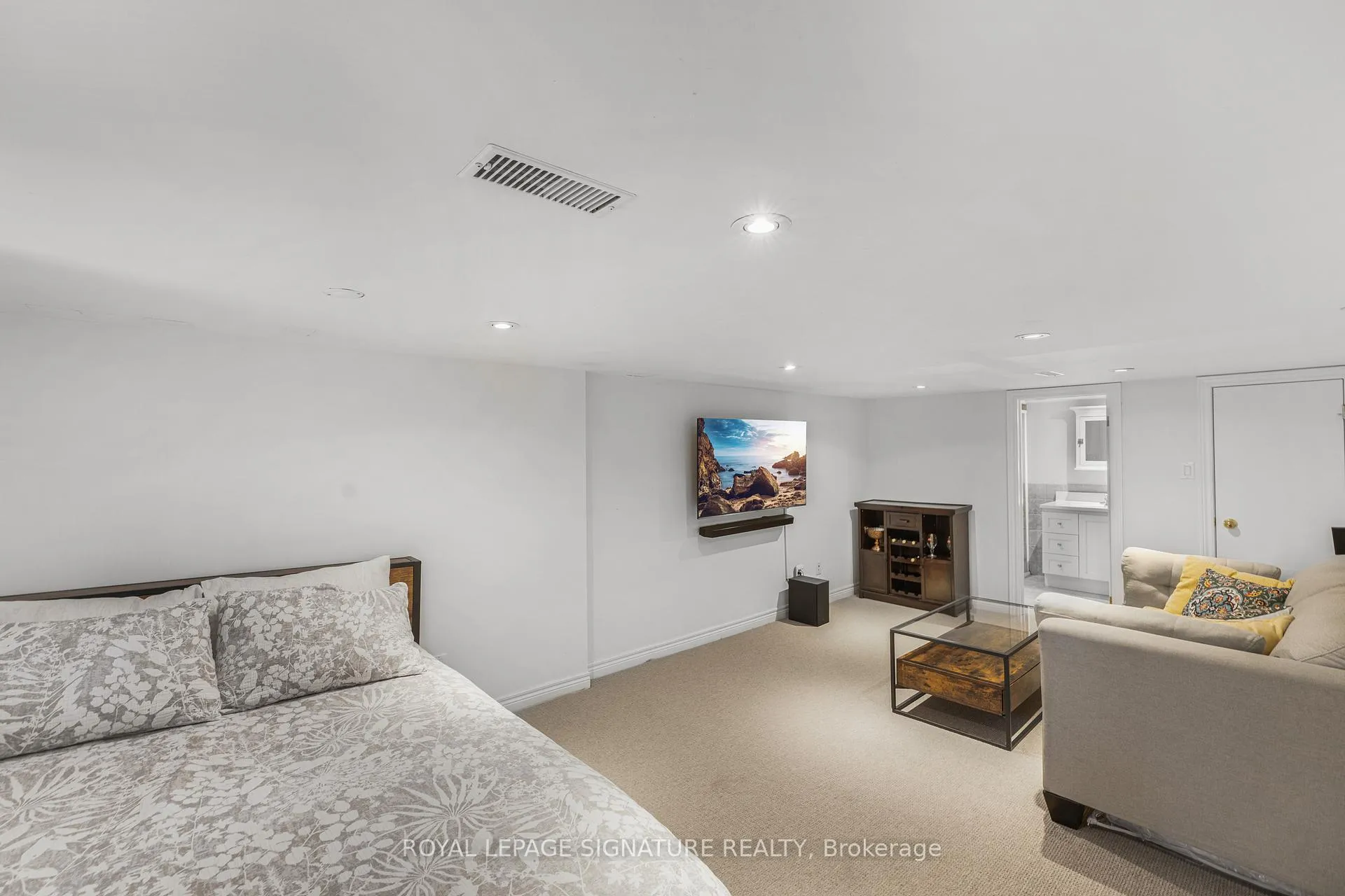 Photo 27 of 534 Millwood Road, Toronto, Mount Pleasant East — HOMEH