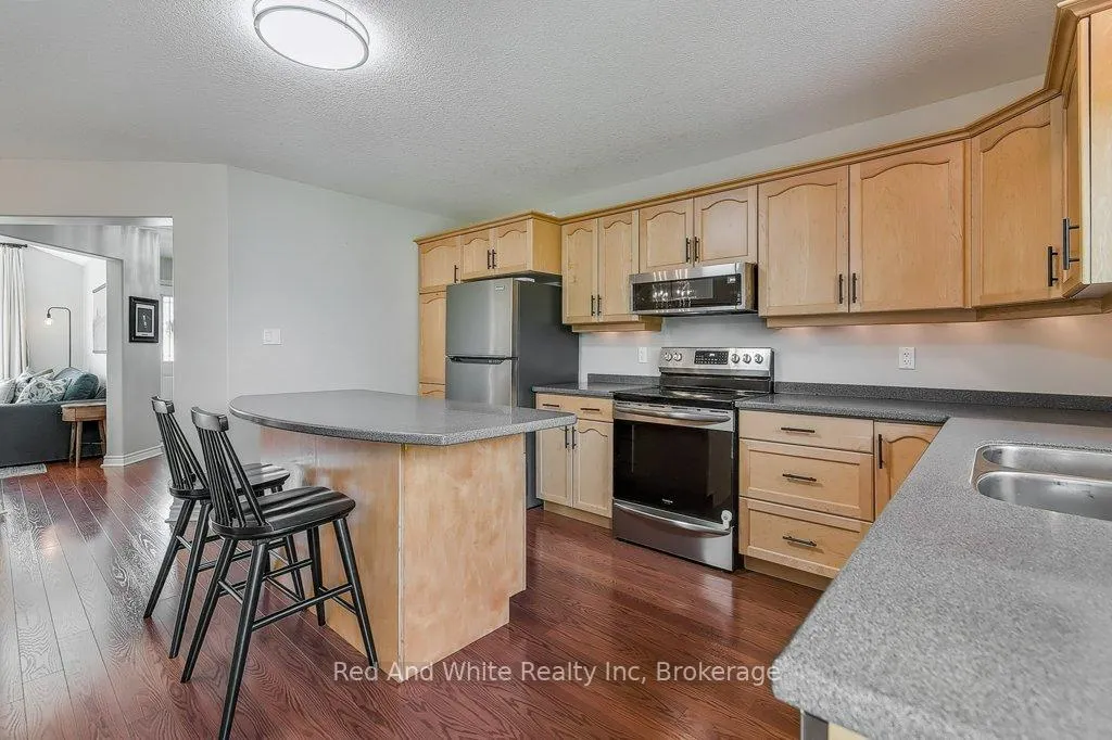 Photo 9 of 395 Bell Street, Minto — HOMEH
