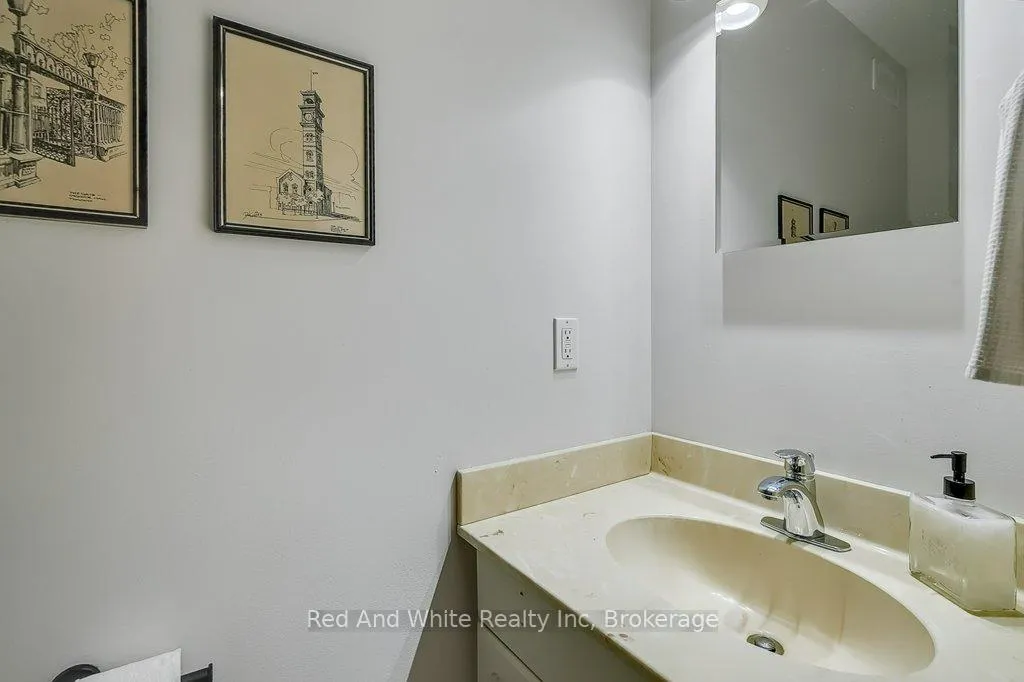 Photo 13 of 395 Bell Street, Minto — HOMEH