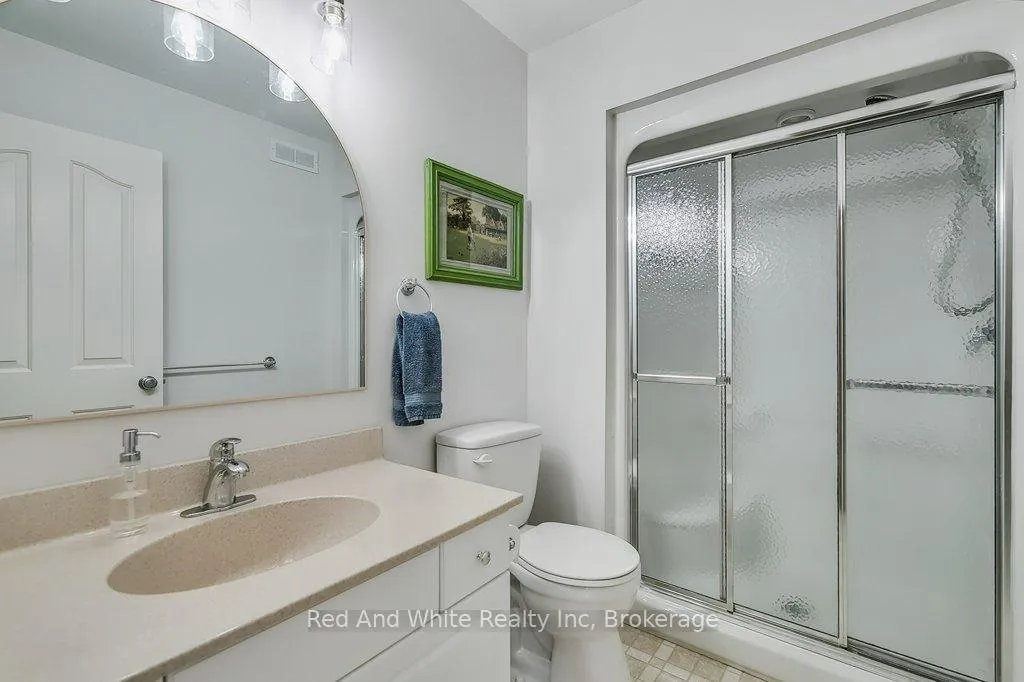 Photo 15 of 395 Bell Street, Minto — HOMEH