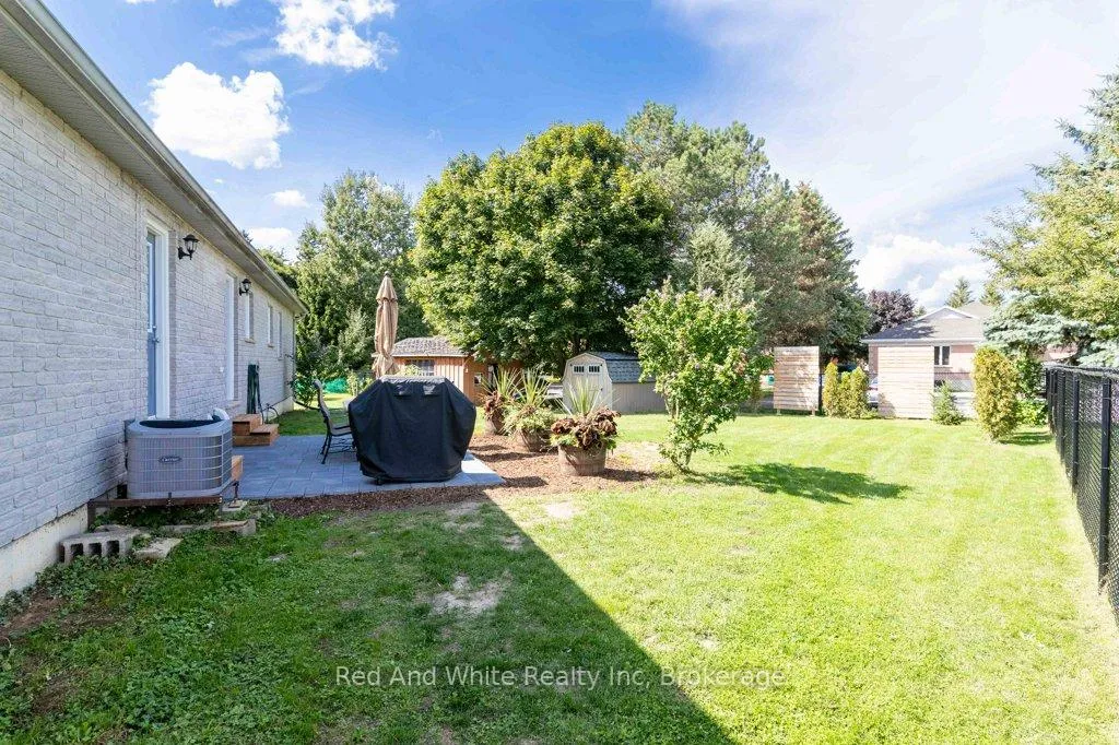 Photo 21 of 395 Bell Street, Minto — HOMEH