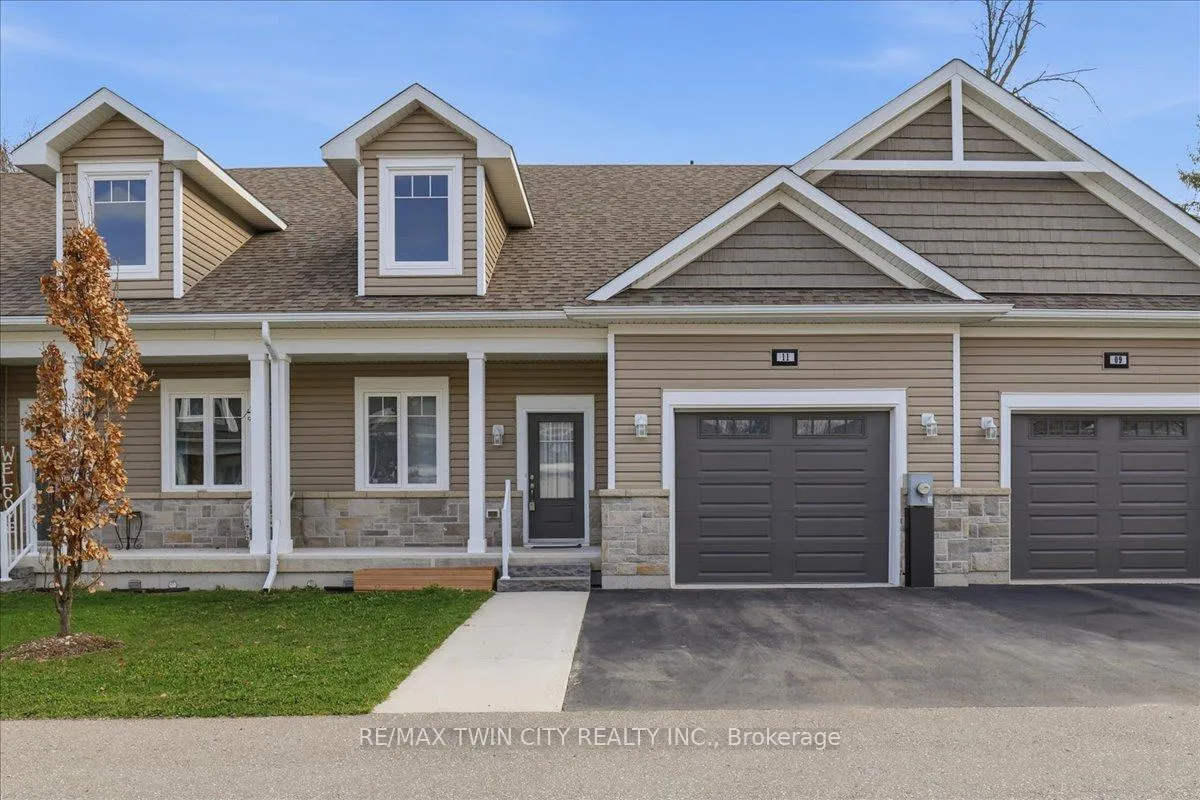 Photo 3 of Unit 11, 24 George Street N, Minto — HOMEH