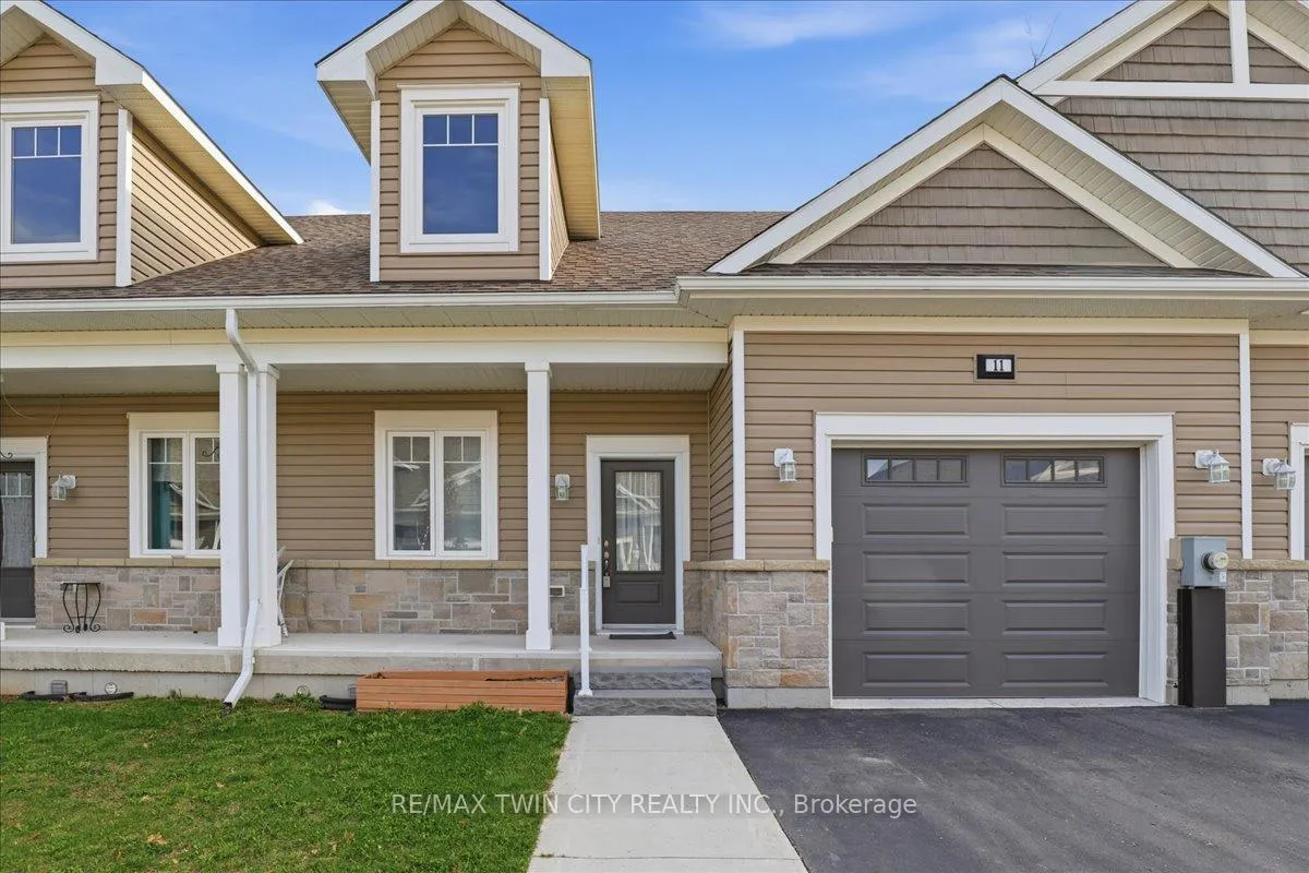 Photo 5 of Unit 11, 24 George Street N, Minto — HOMEH