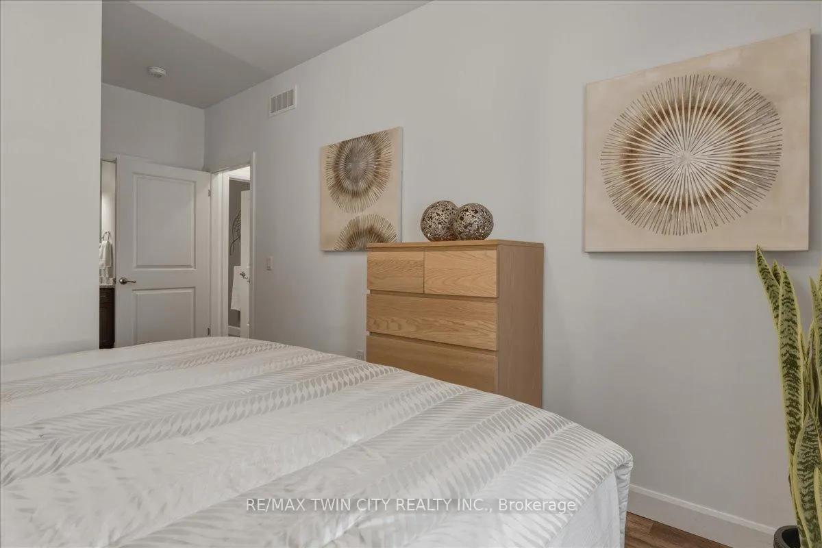 Photo 26 of Unit 11, 24 George Street N, Minto — HOMEH