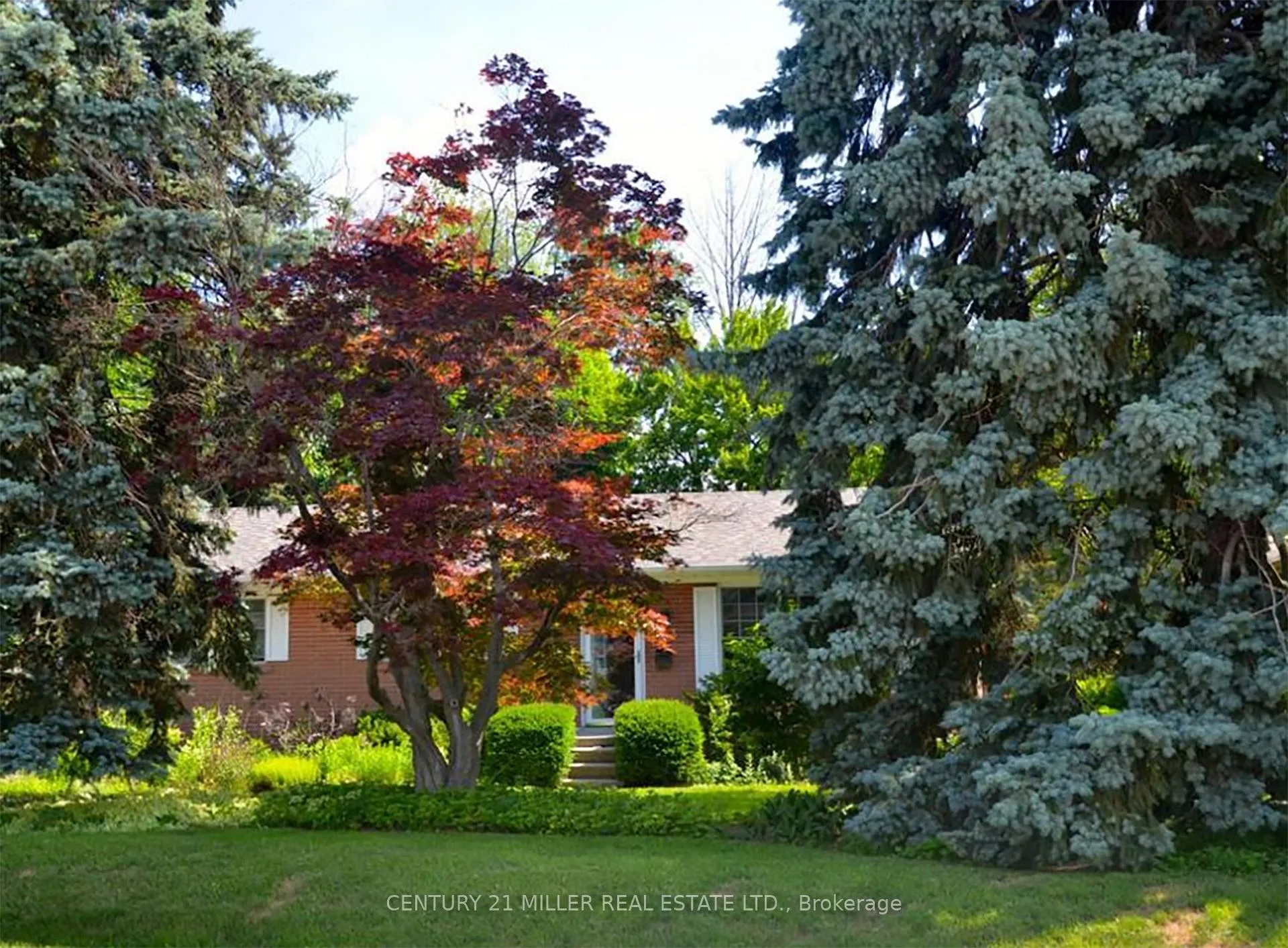 Photo 2 of 463 Avon Crescent, Oakville, Morrison — HOMEH