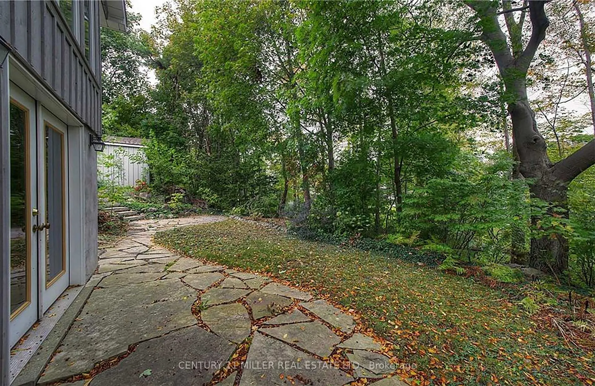 Photo 21 of 463 Avon Crescent, Oakville, Morrison — HOMEH