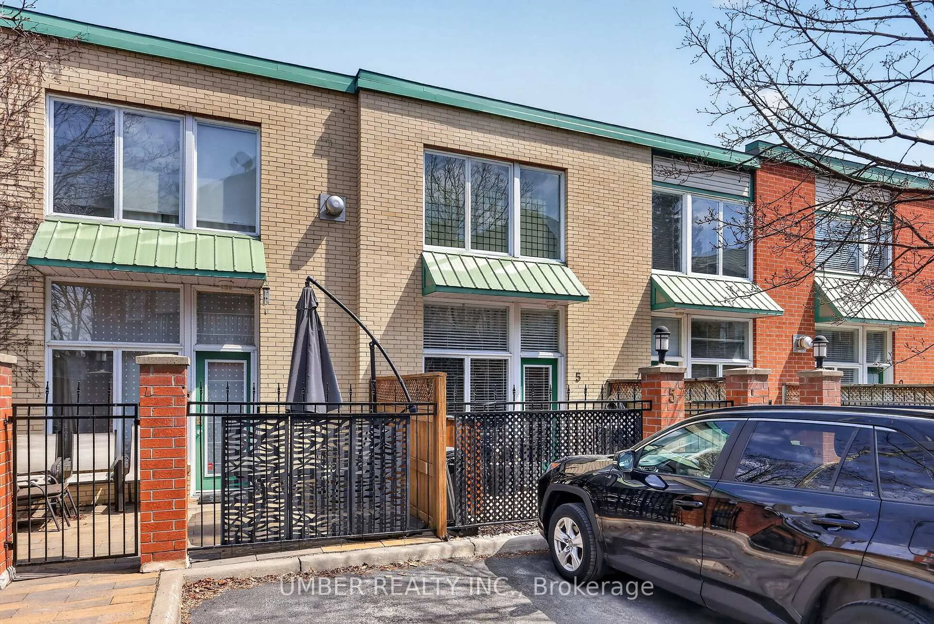 Photo 2 of Unit 5, 170 Cathcart Street, Ottawa, Lower Town/Byward Market — HOMEH