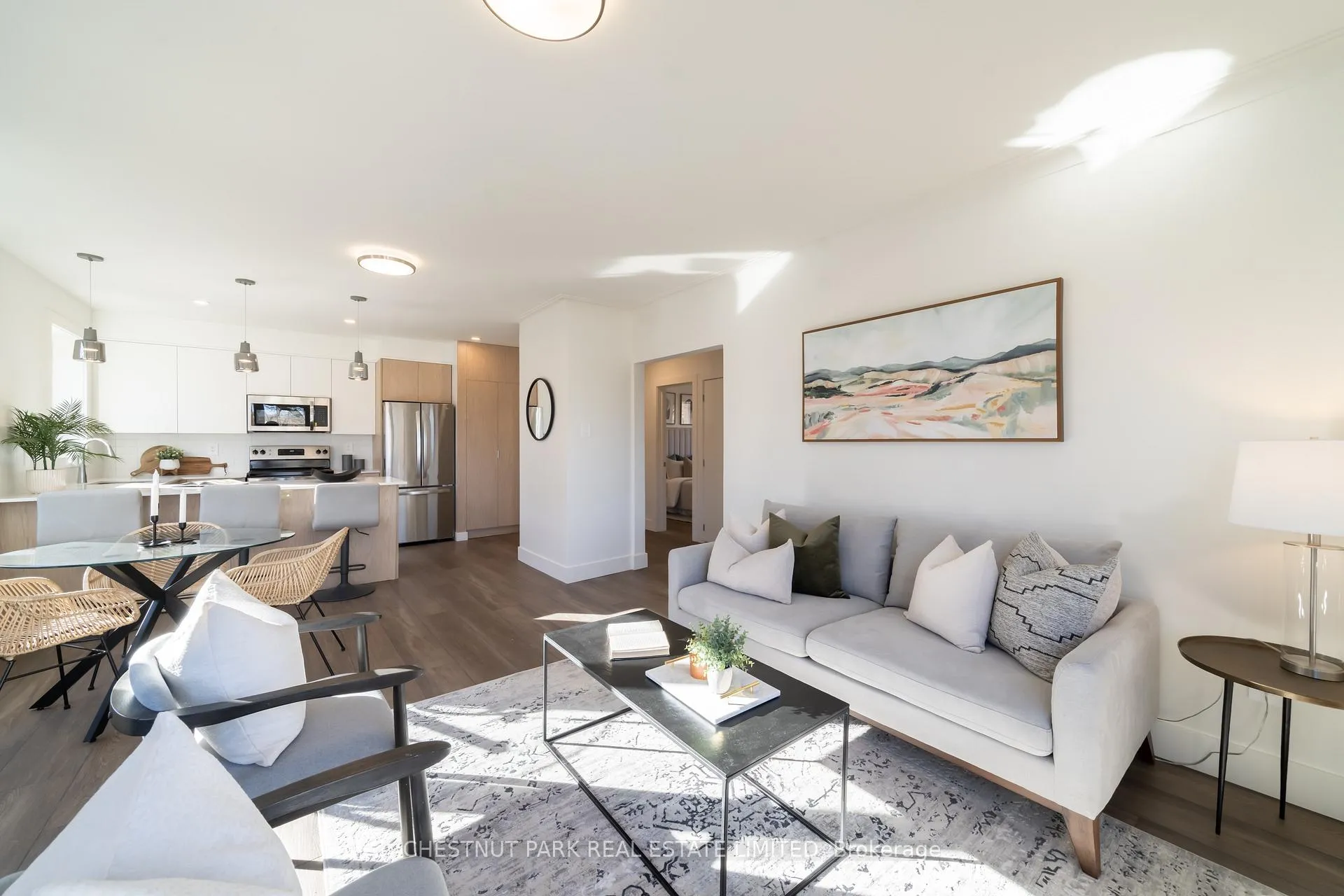 Photo 1 of Unit 3, 1450 Avenue Road, Toronto, Bedford Park-Nortown — HOMEH