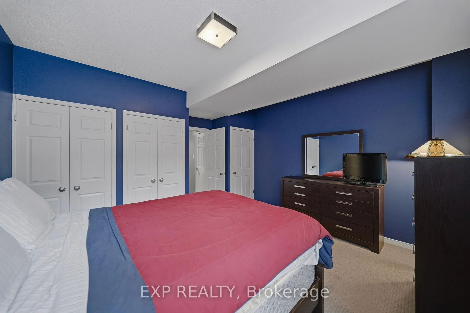 Photo 15 of 300 London Terrace, Ottawa, Manor Park — HOMEH
