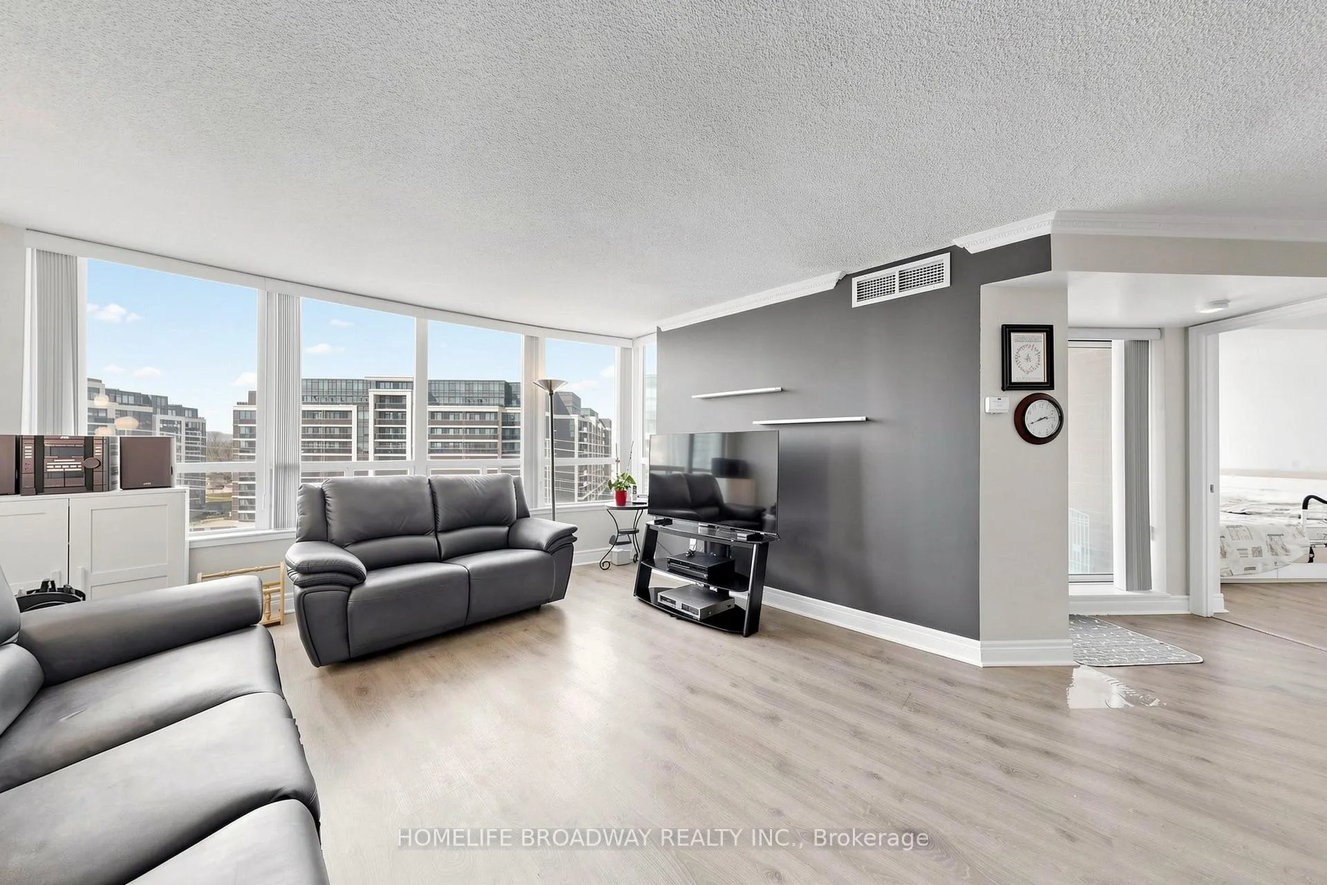 Photo 11 of Unit 911, 48 Suncrest Boulevard, Markham, Commerce Valley — HOMEH
