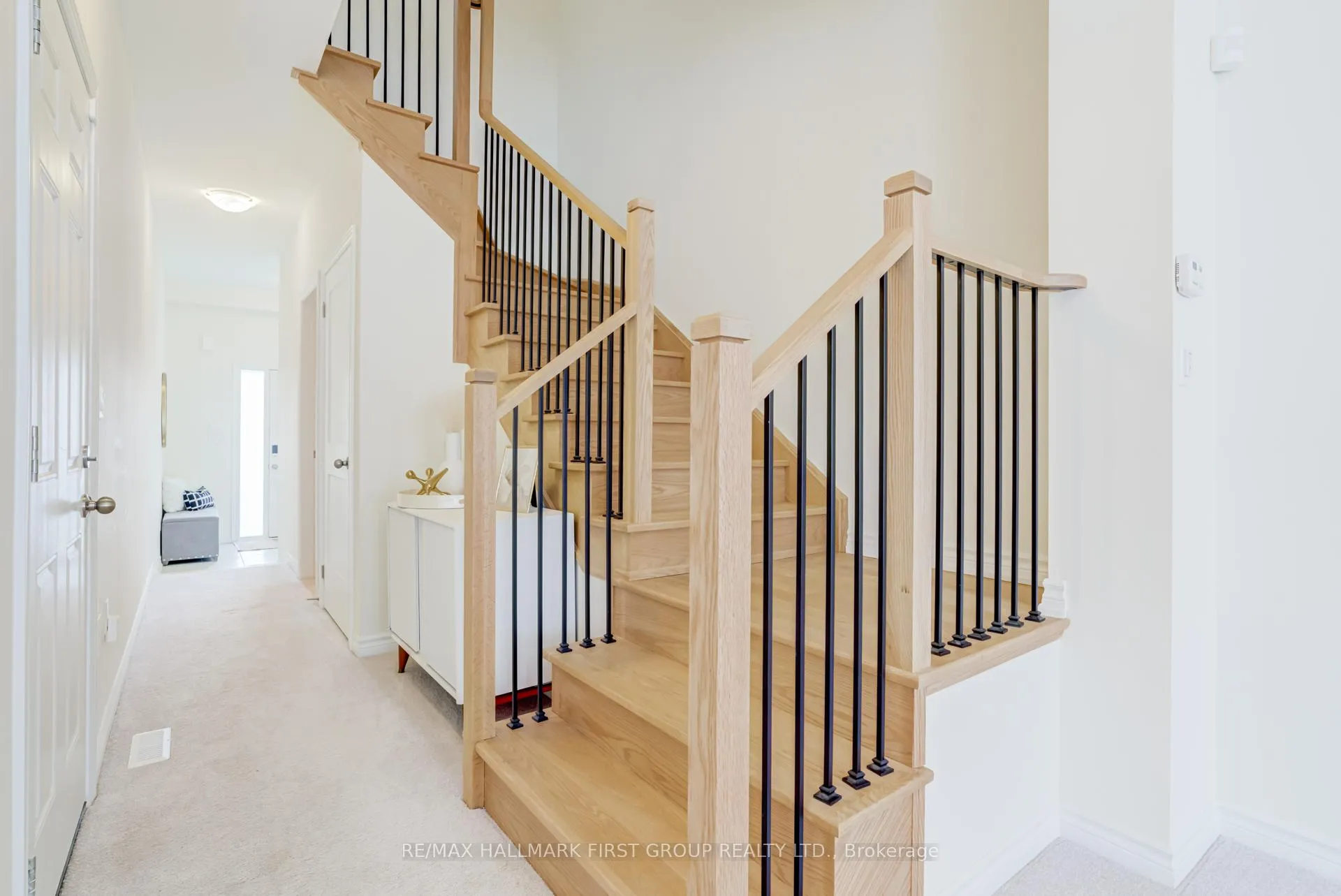 Photo 14 of 109 North Garden Boulevard, Scugog, Port Perry — HOMEH
