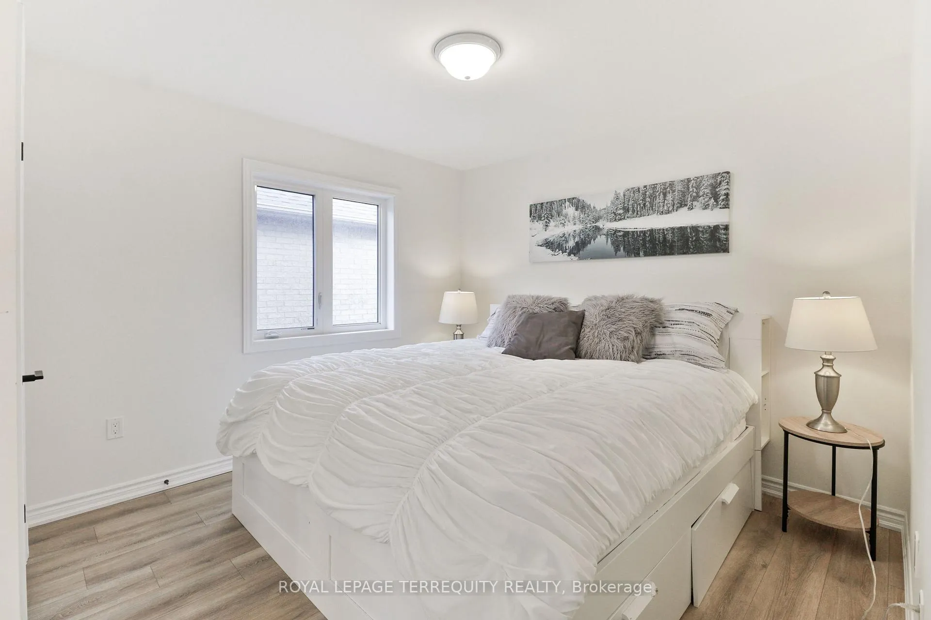 Photo 20 of 26 Sanford Circle, Springwater, Centre Vespra — HOMEH