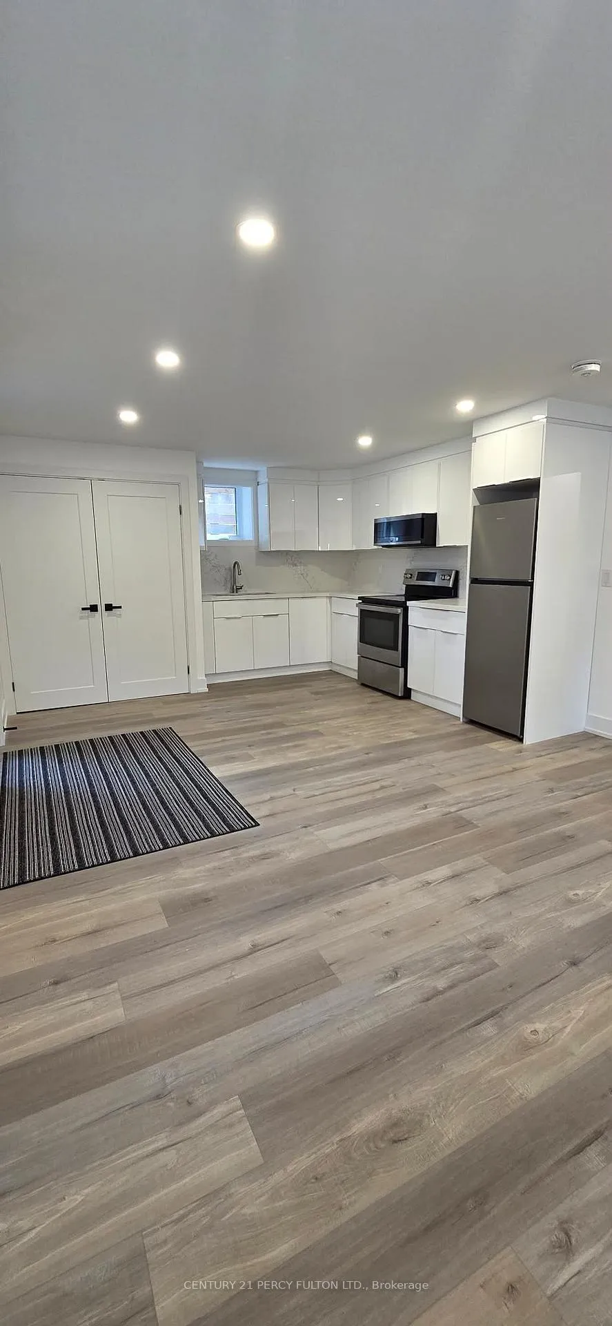 Photo 4 of 599 Burton Road, Oshawa, Vanier — HOMEH