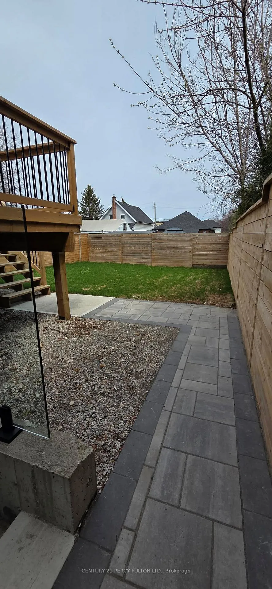 Photo 14 of 599 Burton Road, Oshawa, Vanier — HOMEH